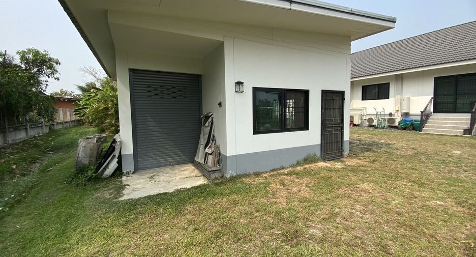 For sale 6 bedrooms house in Doi Saket, Chiang Mai