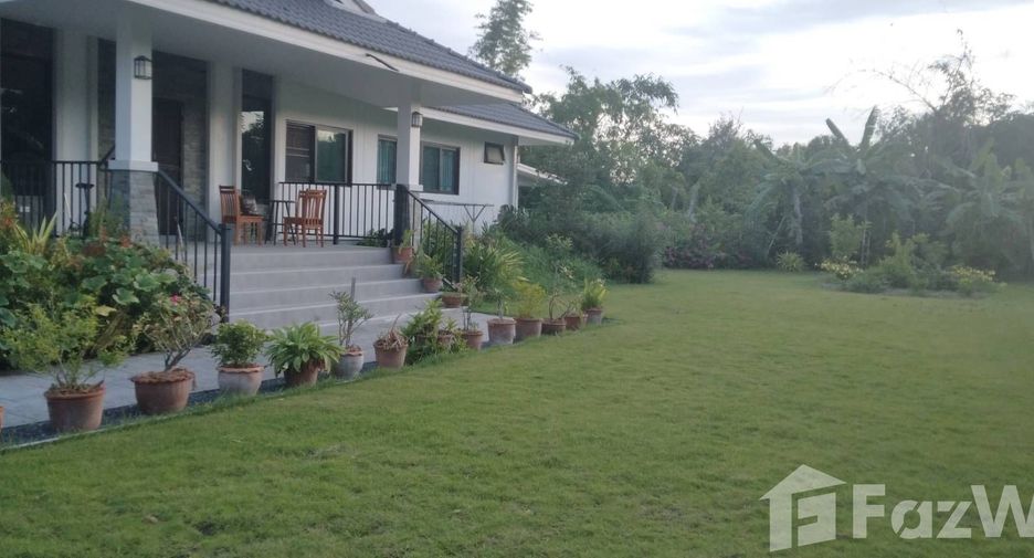 For sale 6 bedrooms house in Doi Saket, Chiang Mai