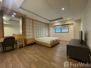 For sale 3 bedrooms condo in Watthana, Bangkok