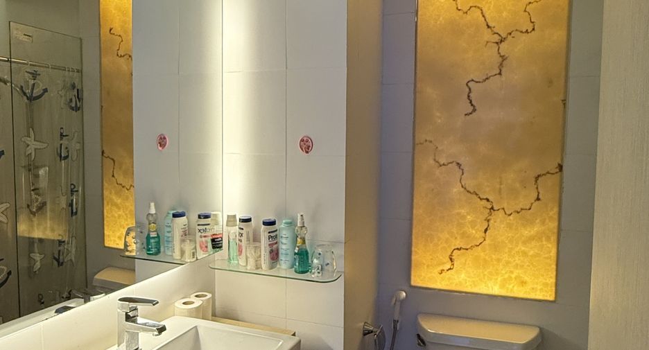 Condo en venta y en alquiler de 2 habitaciones en Bang Lamung, Chonburi