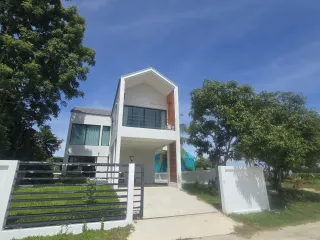 À louer 3 chambres maison à Hua Hin, Prachuap Khiri Khan
