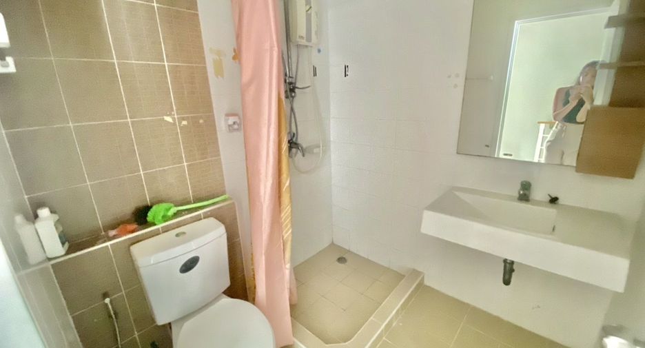 For sale 3 bedrooms townhouse in Prawet, Bangkok