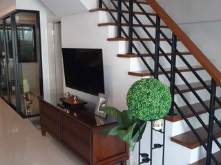 À louer 4 chambres maison à Mueang Chiang Mai, Chiang Mai