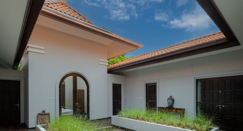 À vendre 5 chambres villa à Hua Hin, Prachuap Khiri Khan