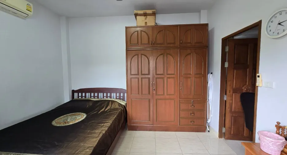 For sale 3 bedrooms house in Hua Hin, Prachuap Khiri Khan