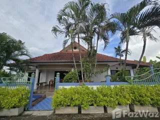 For sale 3 bedrooms house in Hua Hin, Prachuap Khiri Khan