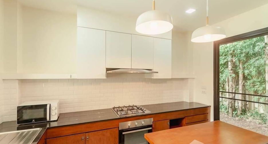For rent 3 bedrooms house in Hang Dong, Chiang Mai