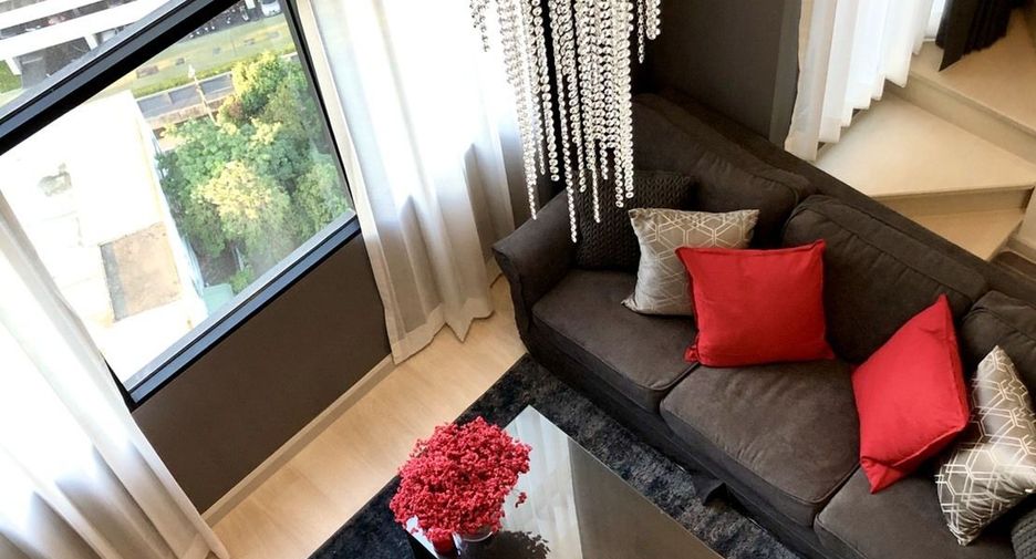 For sale 1 bed condo in Sathon, Bangkok
