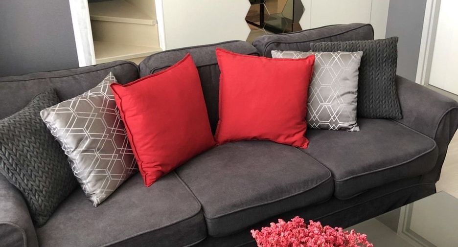 For sale 1 bed condo in Sathon, Bangkok