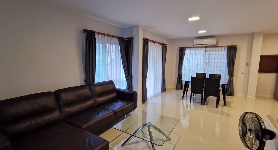 For rent 3 bedrooms house in Mueang Chiang Mai, Chiang Mai
