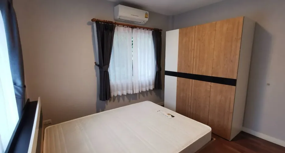 For rent 3 bedrooms house in Mueang Chiang Mai, Chiang Mai