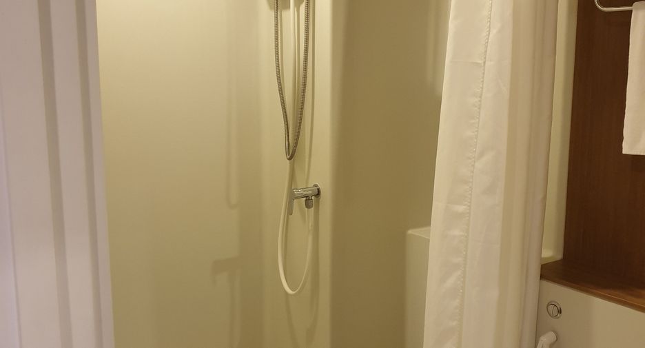 For sale 1 bed condo in Sathon, Bangkok