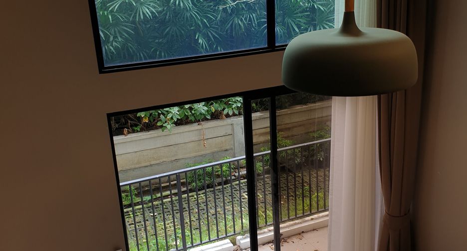 For sale 1 bed condo in Sathon, Bangkok