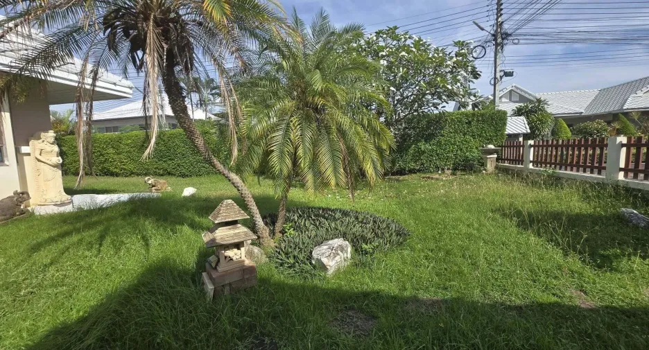 For sale 3 bedrooms house in Hua Hin, Prachuap Khiri Khan