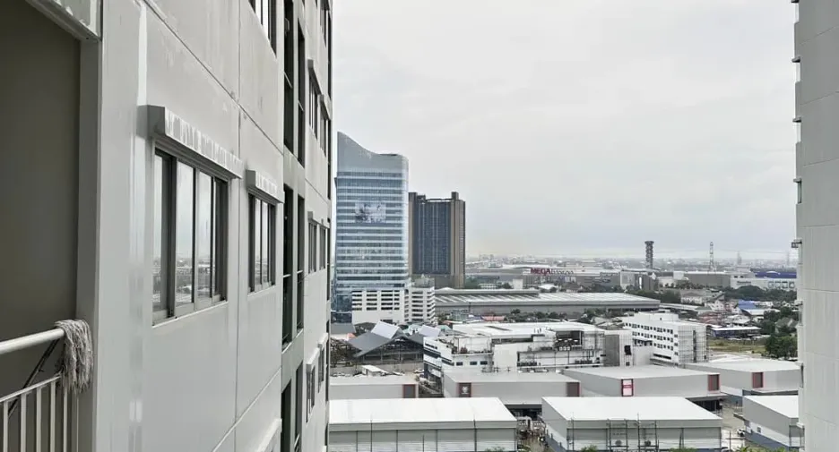 Condo en alquiler de 1 habitaciones en Bang Phli, Samut Prakan