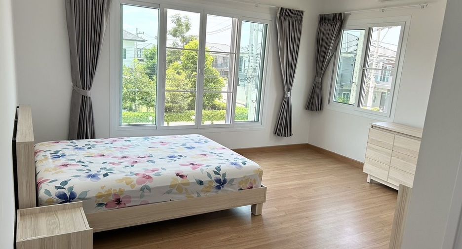 Casa en alquiler de 4 habitaciones en Hang Dong, Chiang Mai