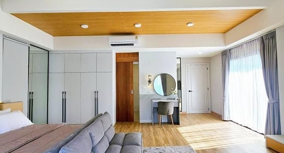 For sale 4 bedrooms villa in Saraphi, Chiang Mai