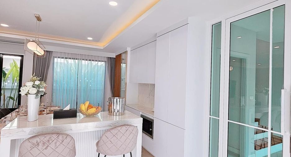 For sale 4 bedrooms villa in Saraphi, Chiang Mai