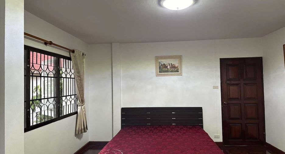 Аренда 4 спальни дом в Mueang Chiang Mai, Чианг Маи