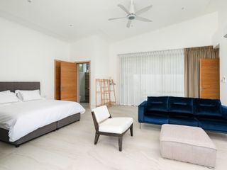 For sale 3 bedrooms villa in Ko Samui, Surat Thani
