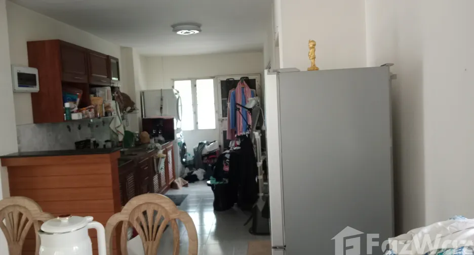 For sale 4 bedrooms house in Nong Chok, Bangkok