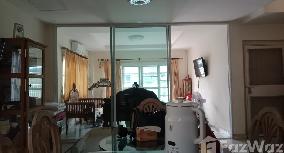 For sale 4 bedrooms house in Nong Chok, Bangkok