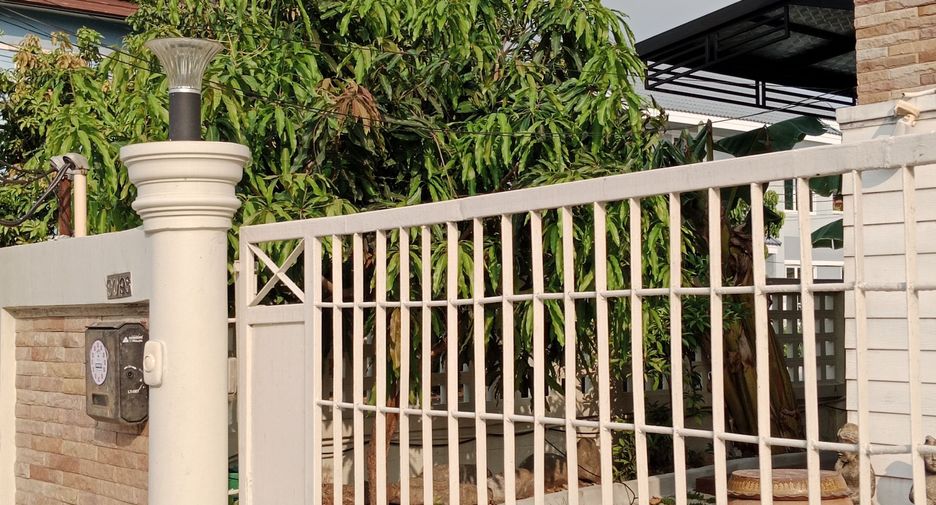 For sale 4 bedrooms house in Nong Chok, Bangkok