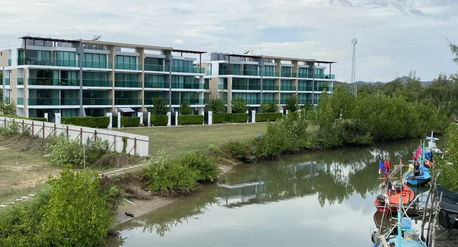 For rent 2 bedrooms condo in Sam Roi Yot, Prachuap Khiri Khan