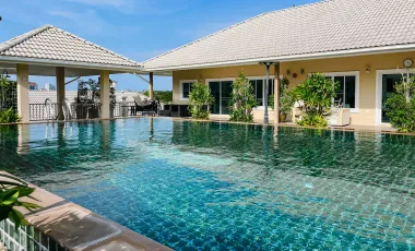 For rent 2 bedrooms townhouse in Hua Hin, Prachuap Khiri Khan
