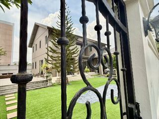 For sale 4 bedrooms house in Sai Mai, Bangkok