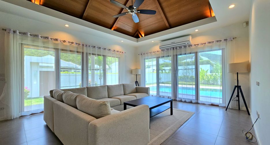 For rent 3 bedrooms villa in Hua Hin, Prachuap Khiri Khan