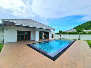 For rent 3 ベッドルーム villa in Hua Hin, Prachuap Khiri Khan