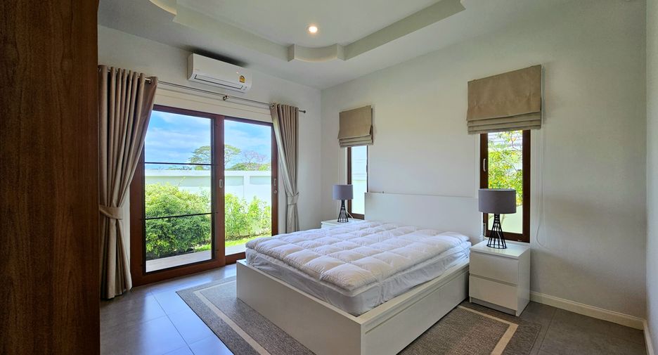 For rent 3 bedrooms villa in Hua Hin, Prachuap Khiri Khan