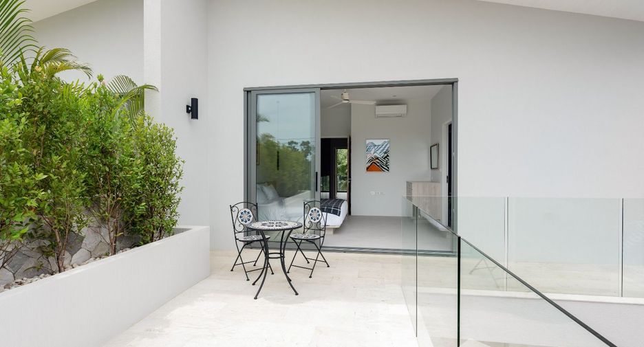 For rent 3 bedrooms townhouse in Ko Samui, Surat Thani