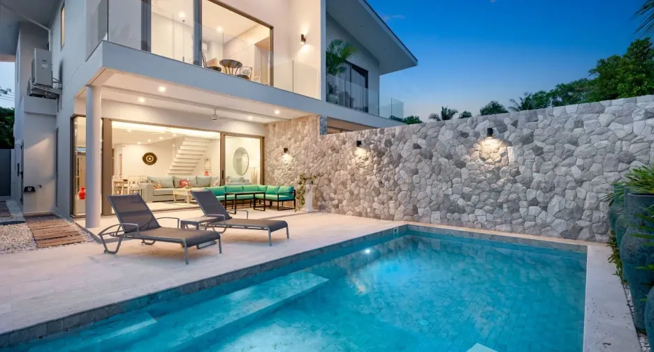 For rent 3 bedrooms townhouse in Ko Samui, Surat Thani