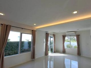 For sale 3 ベッドルーム house in San Kamphaeng, Chiang Mai