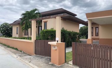 Villa zum Kauf mit 3 Zimmer in Hua Hin, Prachuap Khiri Khan