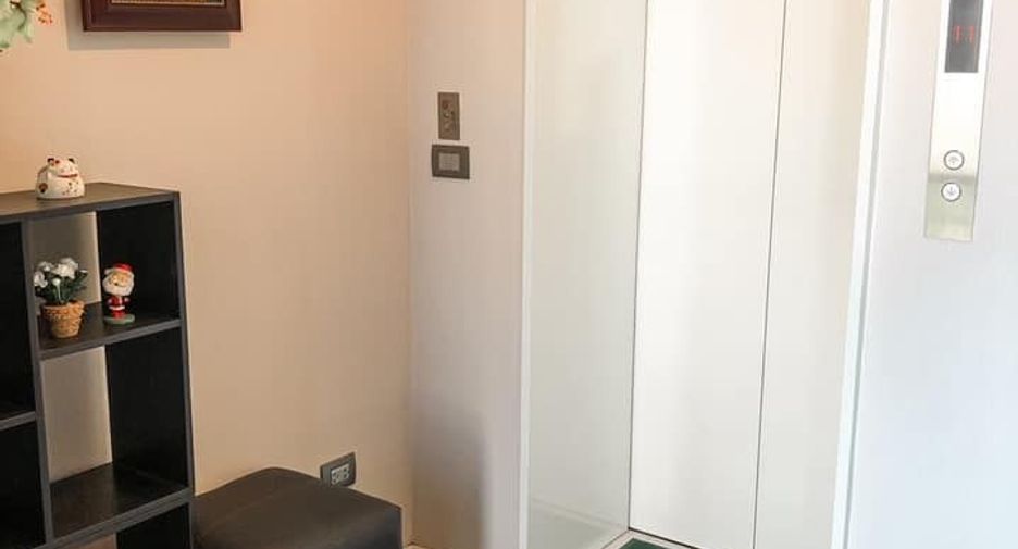For sale and for rent 2 bedrooms condo in Sathon, Bangkok