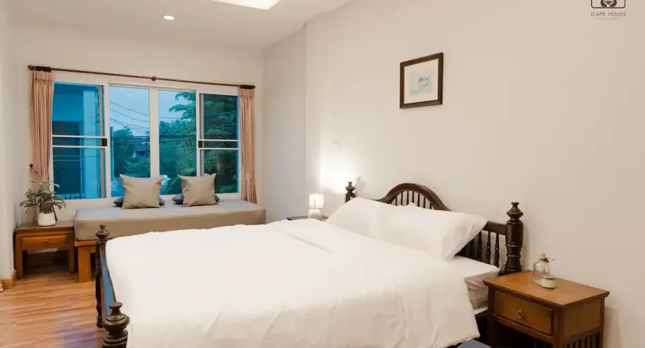 For rent 3 bedrooms townhouse in Mueang Chiang Mai, Chiang Mai