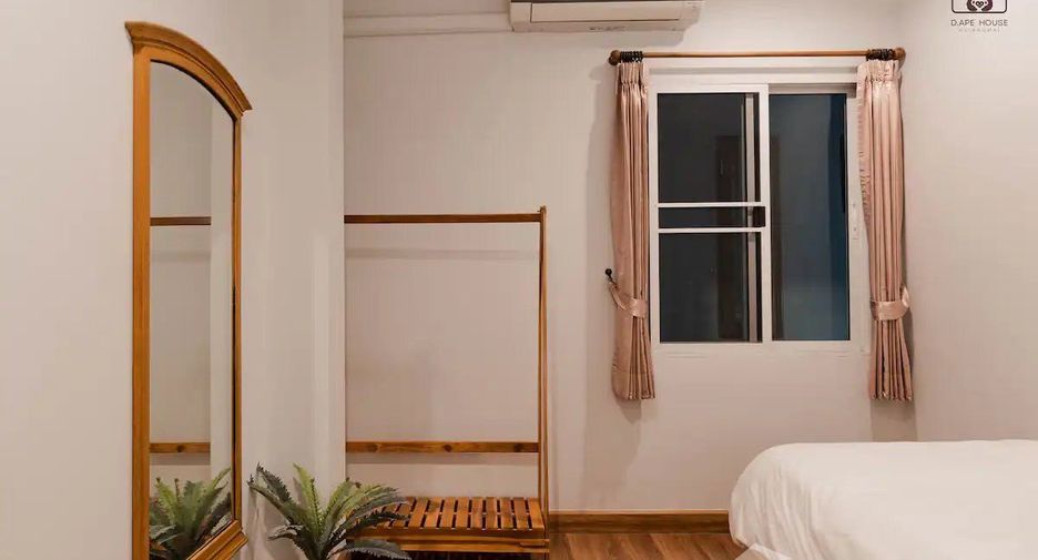For rent 3 bedrooms townhouse in Mueang Chiang Mai, Chiang Mai