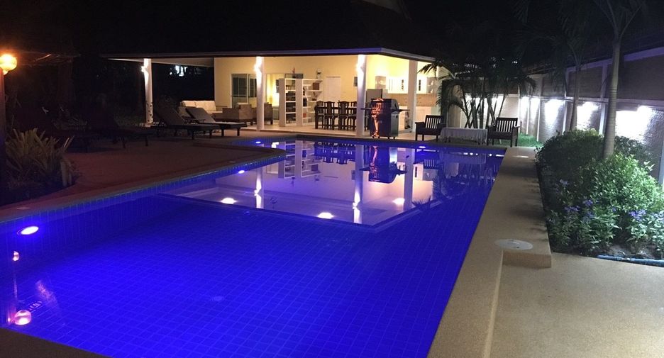 For sale 4 bedrooms house in San Sai, Chiang Mai