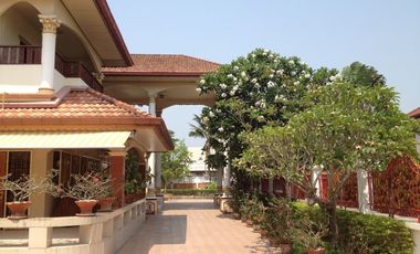 For sale 4 bedrooms house in San Sai, Chiang Mai