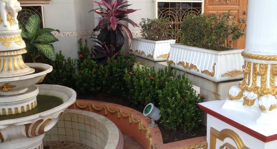 For sale 4 bedrooms house in San Sai, Chiang Mai