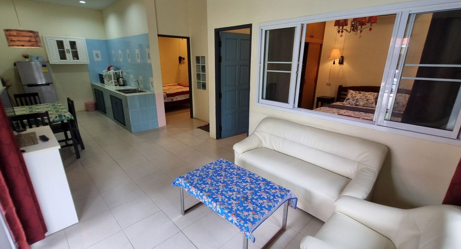 For rent 2 bedrooms townhouse in Ko Samui, Surat Thani