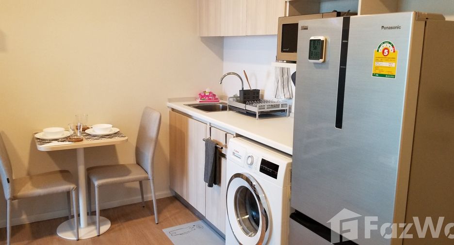 For sale 2 bedrooms condo in Wang Thonglang, Bangkok