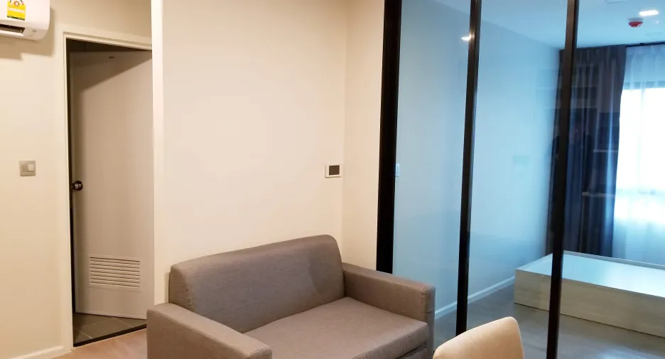 For sale 2 bedrooms condo in Wang Thonglang, Bangkok