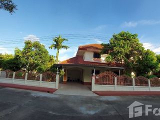 For rent 3 bedrooms house in San Kamphaeng, Chiang Mai