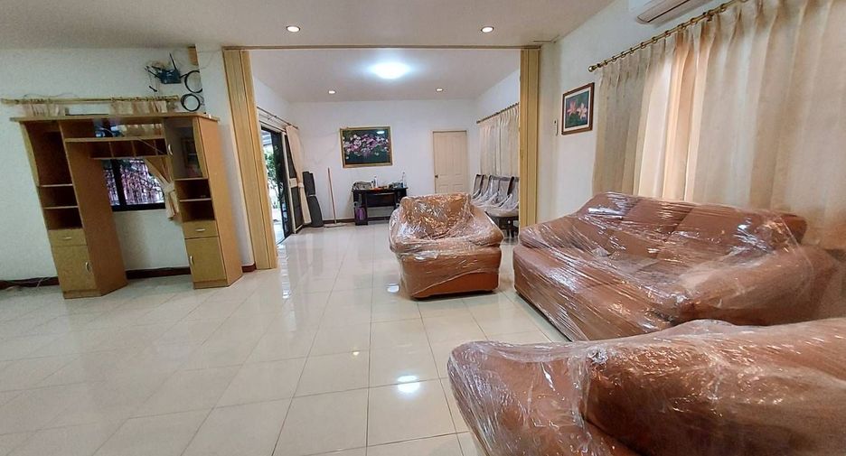 Haus zur Miete mit 3 Zimmer in San Kamphaeng, Chiang Mai