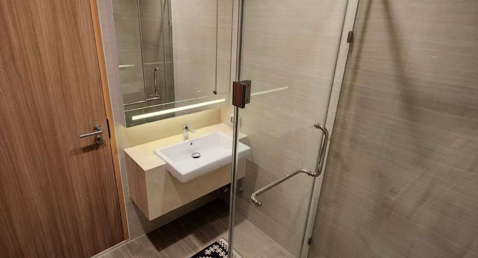 For sale and for rent 3 bedrooms condo in Watthana, Bangkok