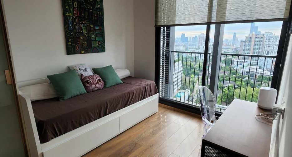 For sale and for rent 3 bedrooms condo in Watthana, Bangkok